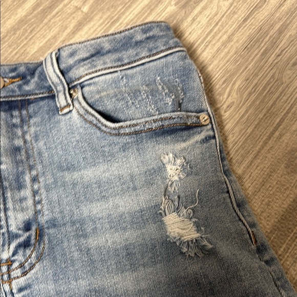 Risen High Waisted Denim Blue Women's Distressed Shorts Size M - Picture 3 of 7